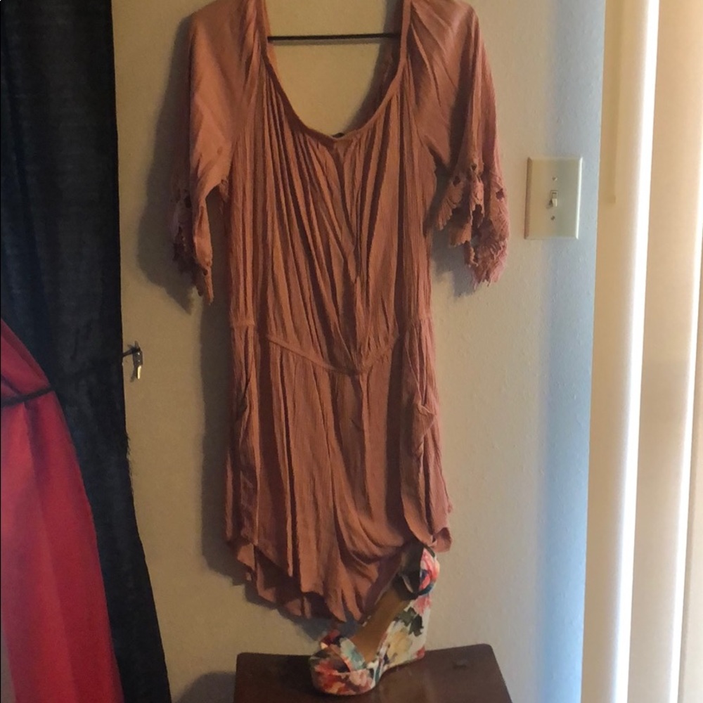 Rose colored Rumper - Picture 4 of 4